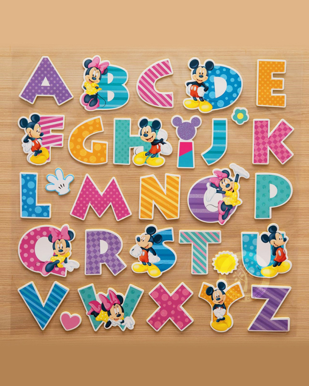 wall-sticker-alphabet-mickey-mouse